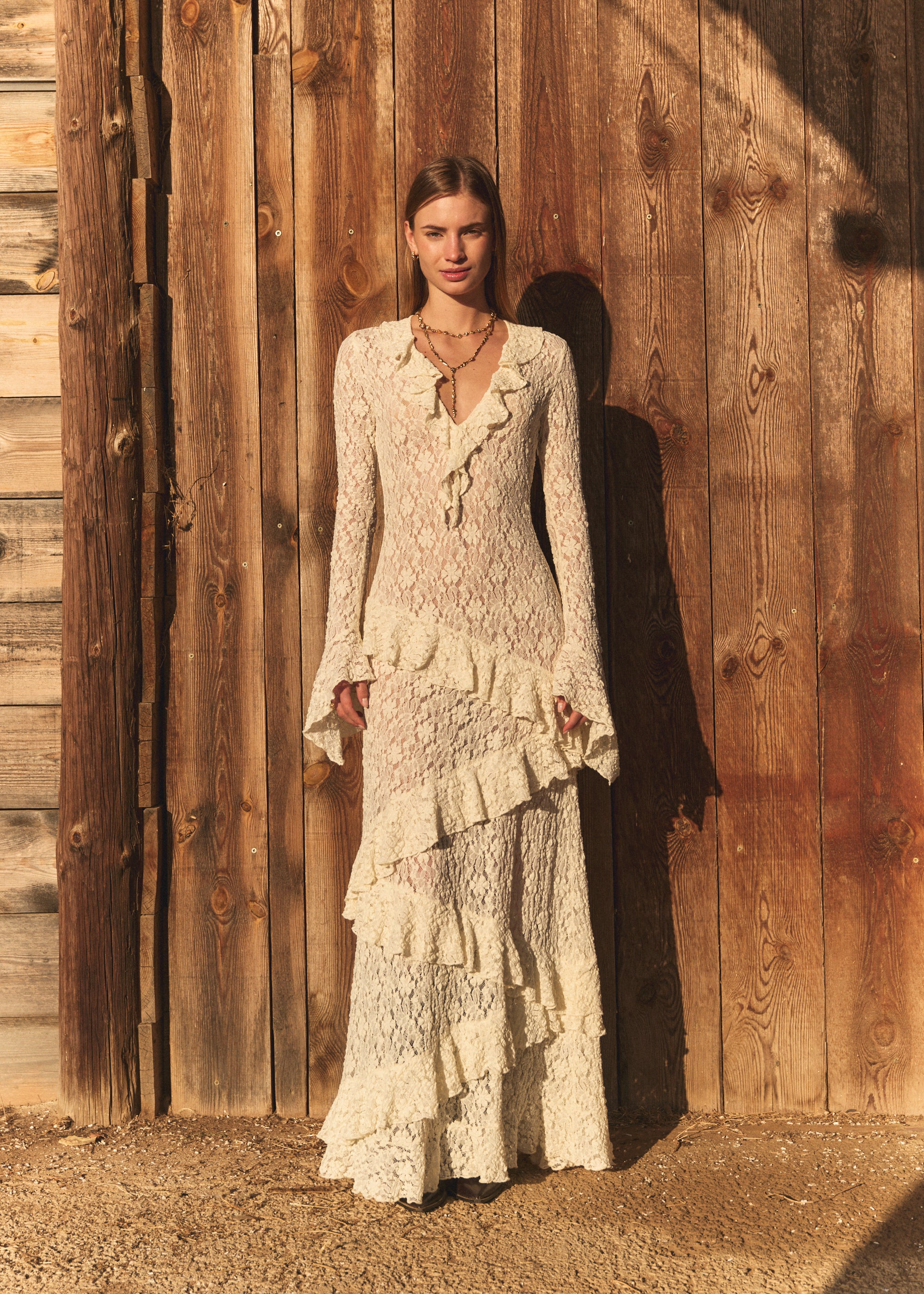 LACE LONG DRESS CREAM Arena Roja LACE LONG DRESS CREAM Arena Roja