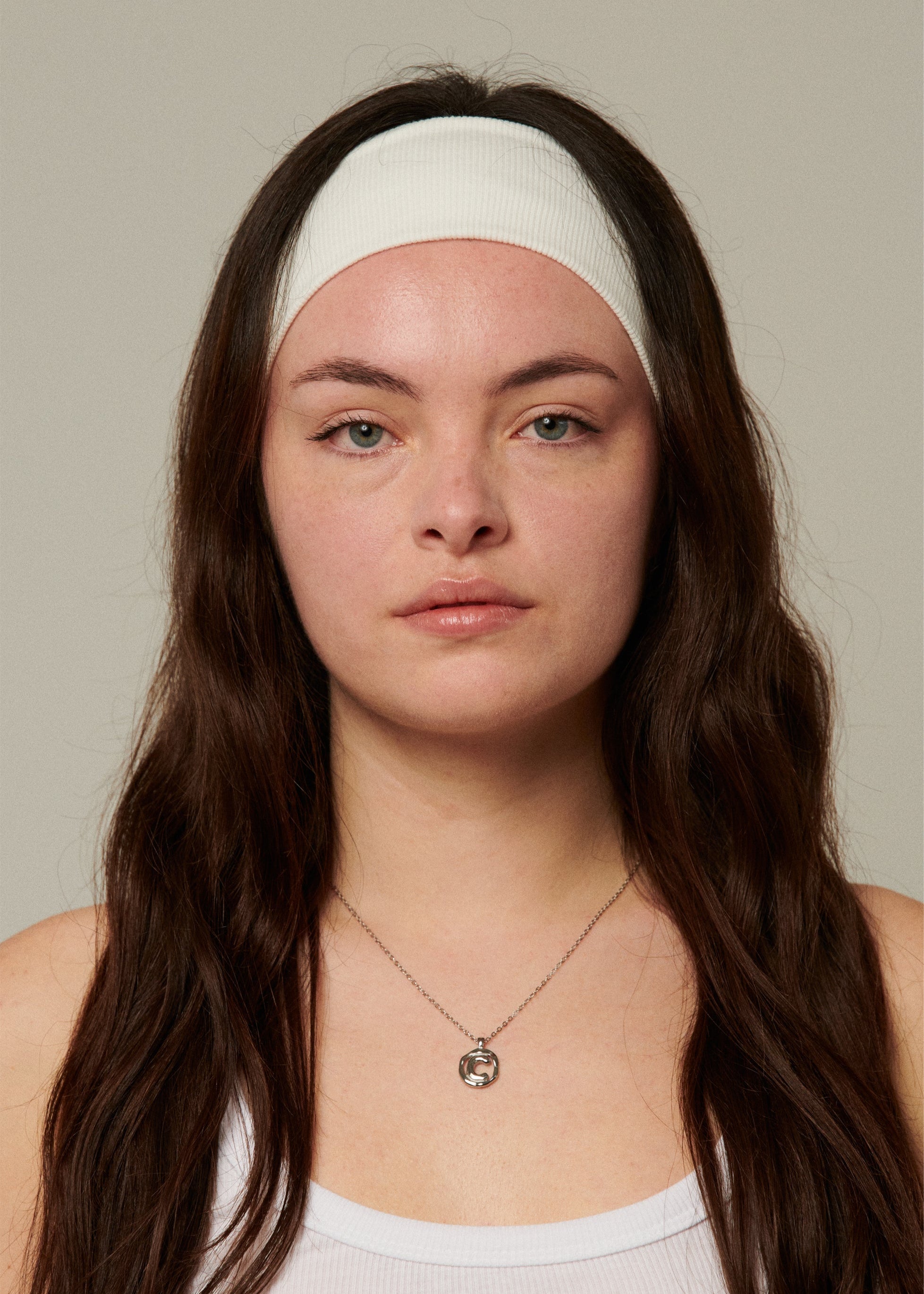 C / PLATA - THE IDENTITY