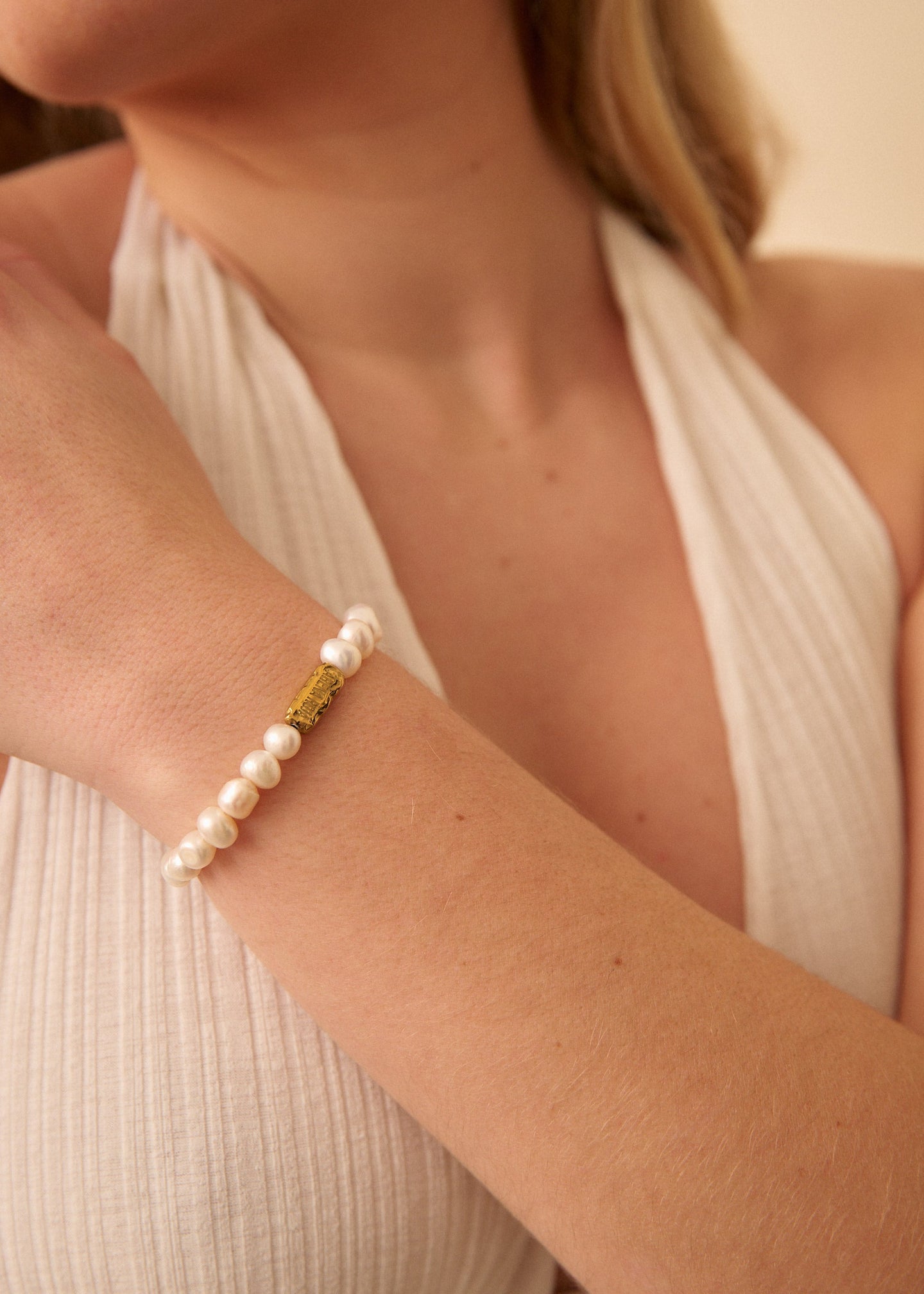 THE CLASSIC PEARL BRACELET