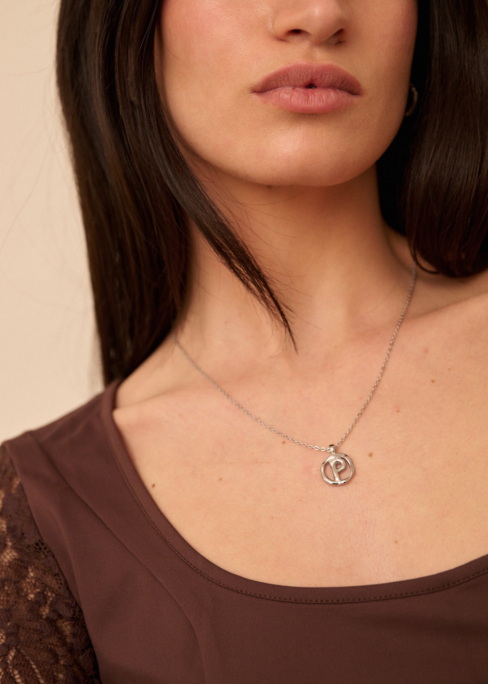 P / PLATA - THE IDENTITY