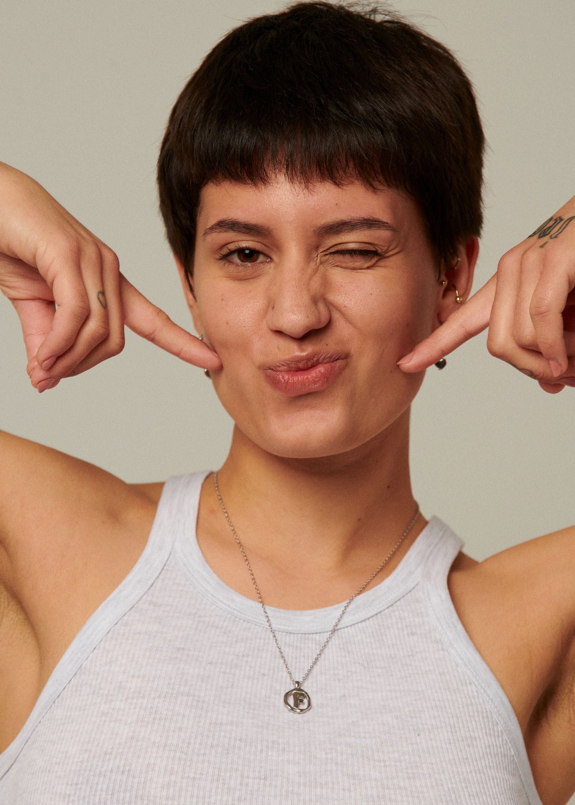 F / SILVER - THE IDENTITY