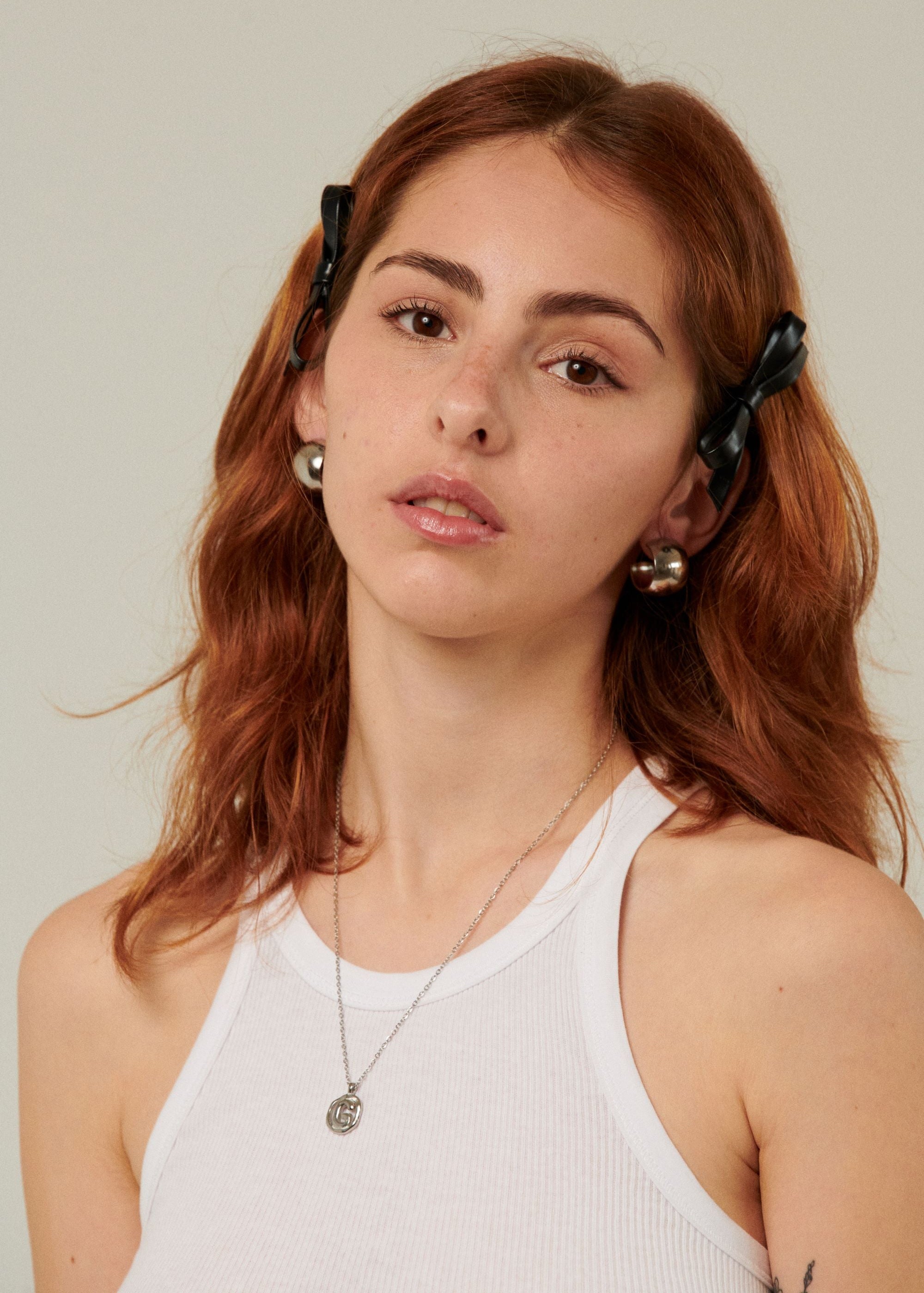 G / SILVER - THE IDENTITY