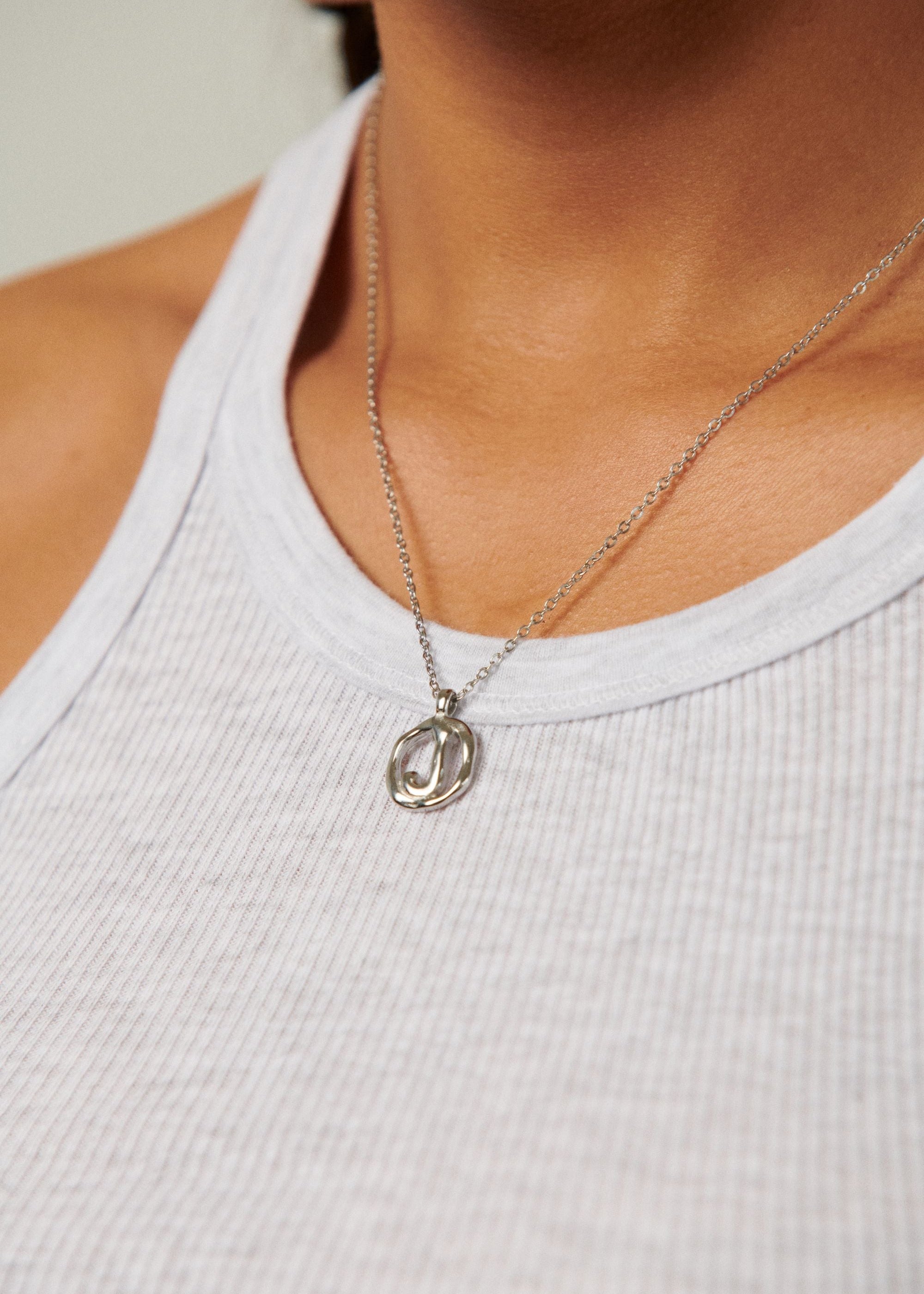 J / PLATA - THE IDENTITY