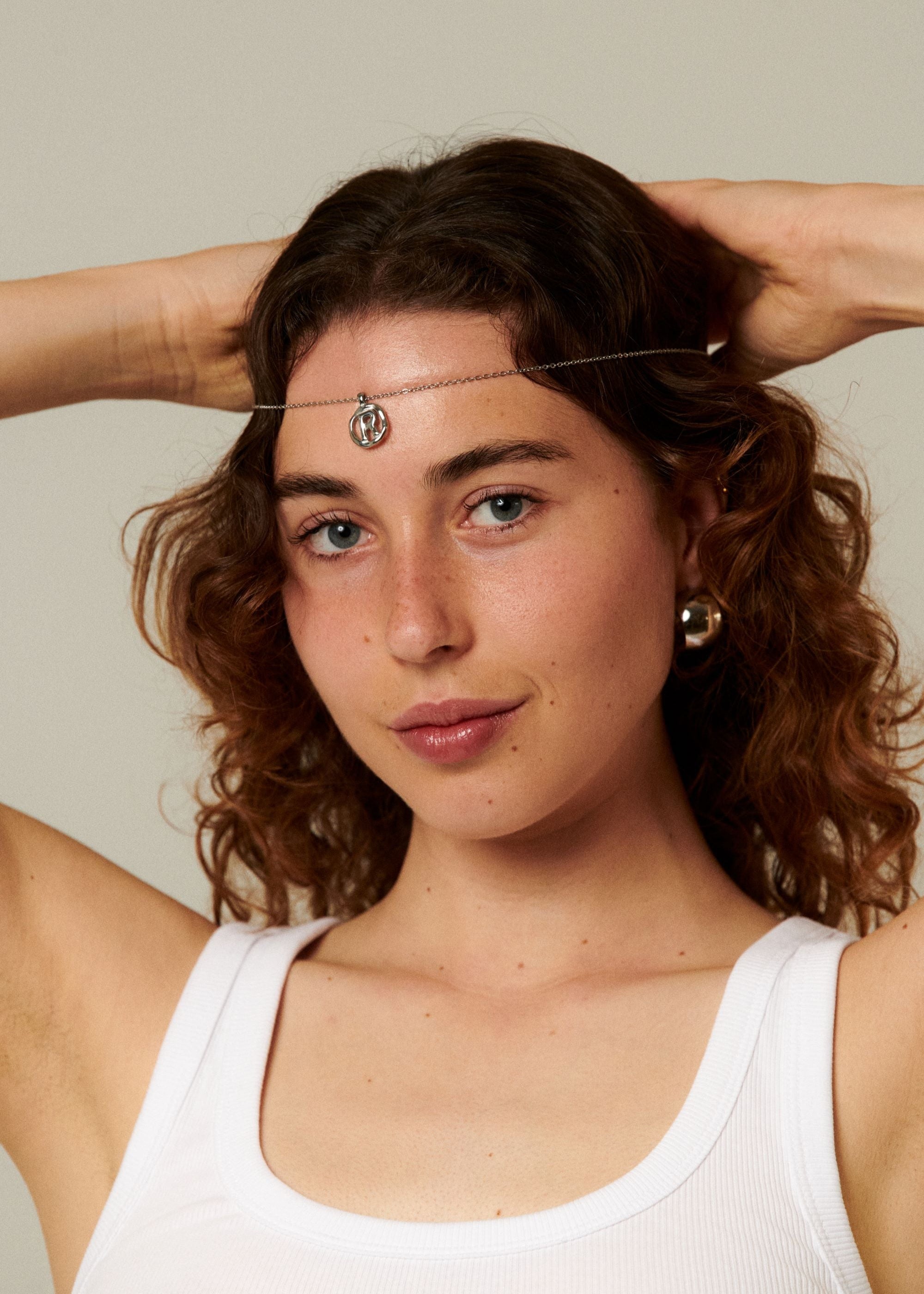 R / PLATA - THE IDENTITY