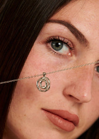 Q/ PLATA THE IDENTITY