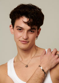 U / PLATA - THE IDENTITY