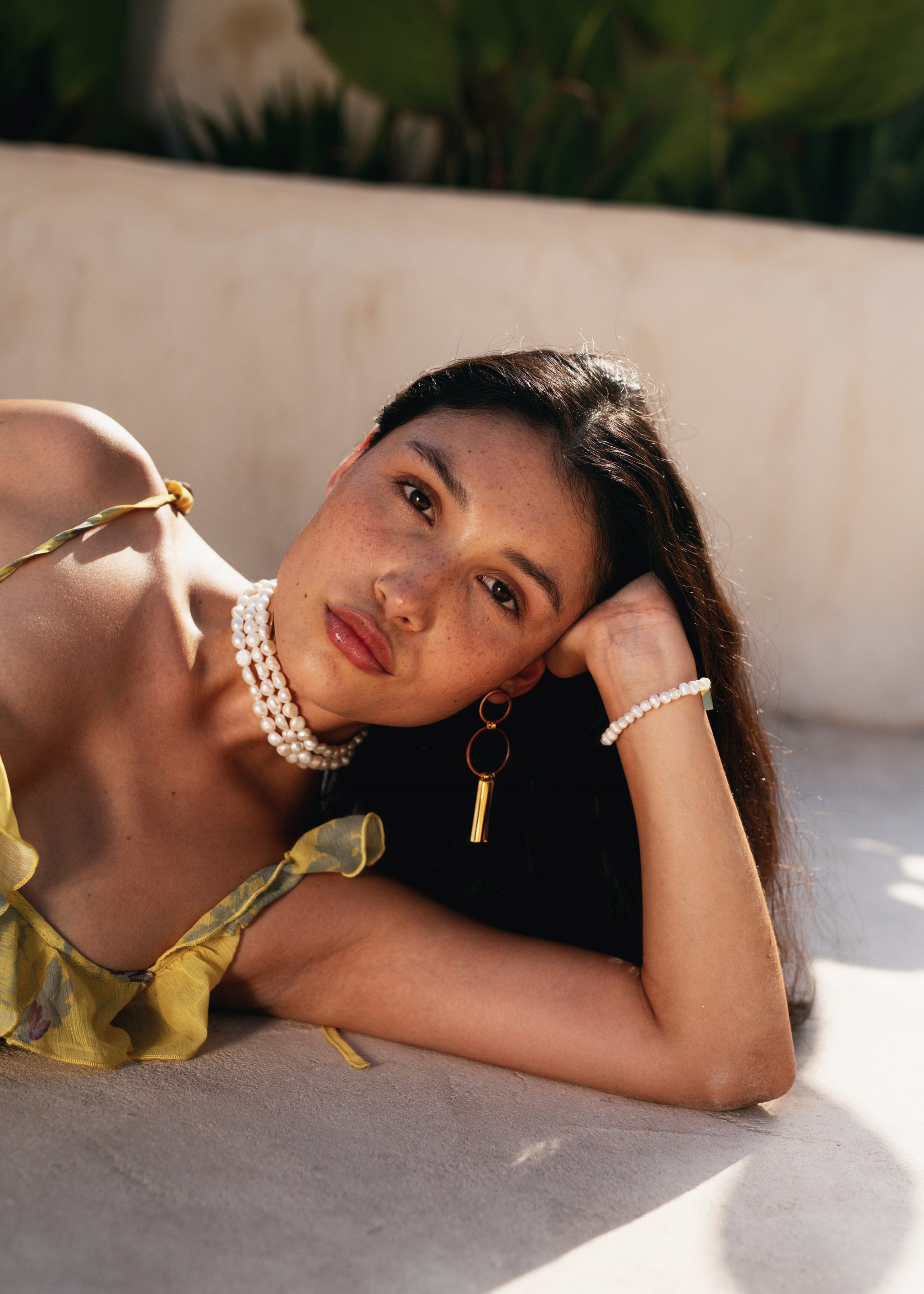 QUERCUS PEARL CHOKER